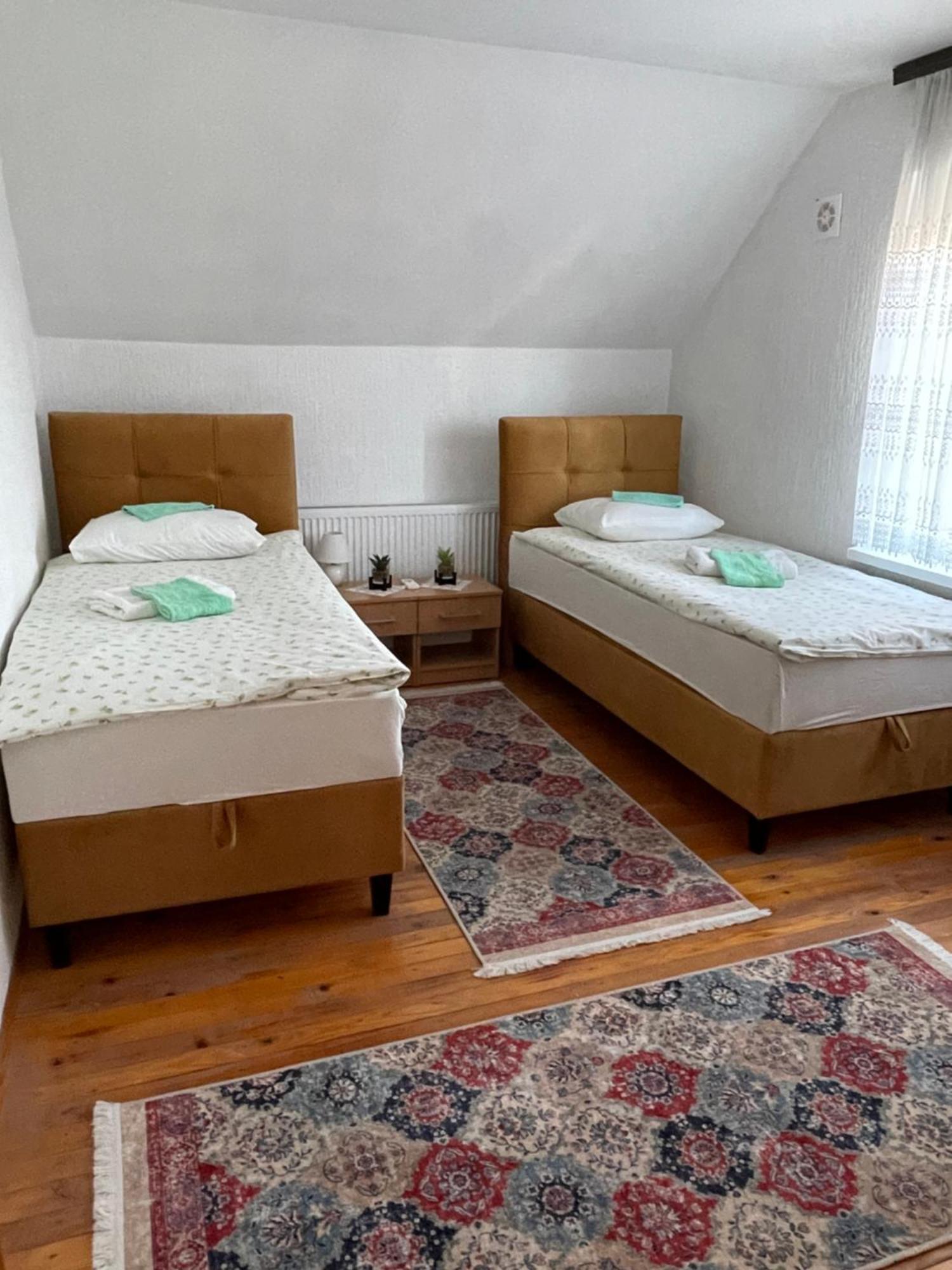 Ferienwohnung Sobe Lara Gradacac Exterior foto