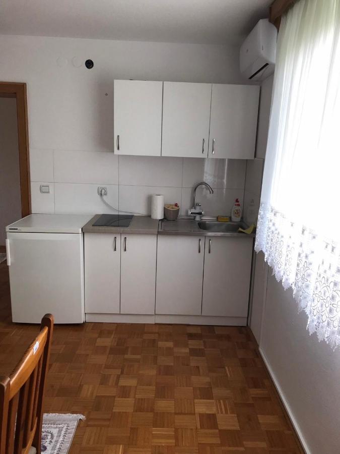 Ferienwohnung Sobe Lara Gradacac Exterior foto
